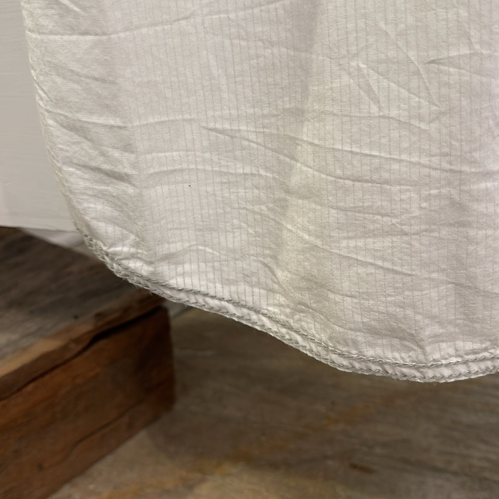 Buffalo David Bitton men’s white button down shirt. Size large. - Picture 8 of 8